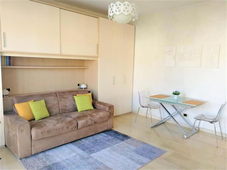 Gef House - Studio Apartment Bande Nere Mailand Exterior foto